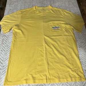 Vineyard Vines Men's Yellow T-Shirt S